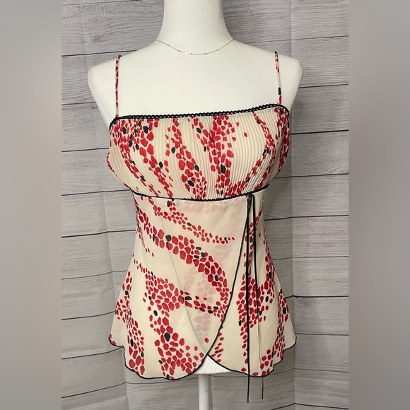 Tops - Y2K inspired camisole top